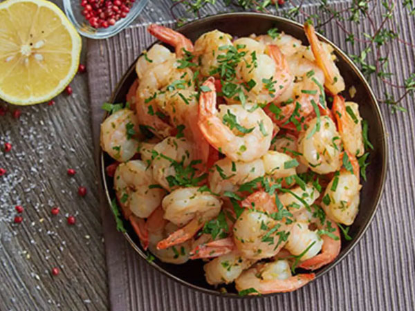 Фото Креветки в чесночно-лимонном соусе